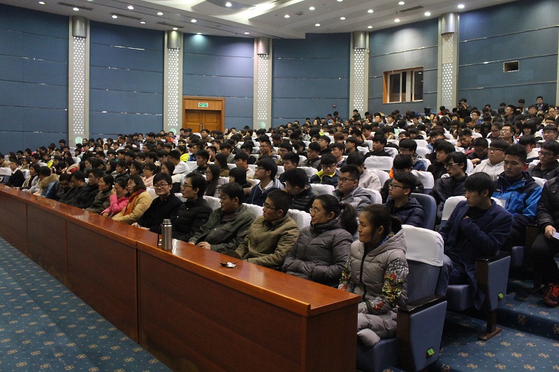 光电工程学院召开学风建设大会隆重表彰学习优秀学生